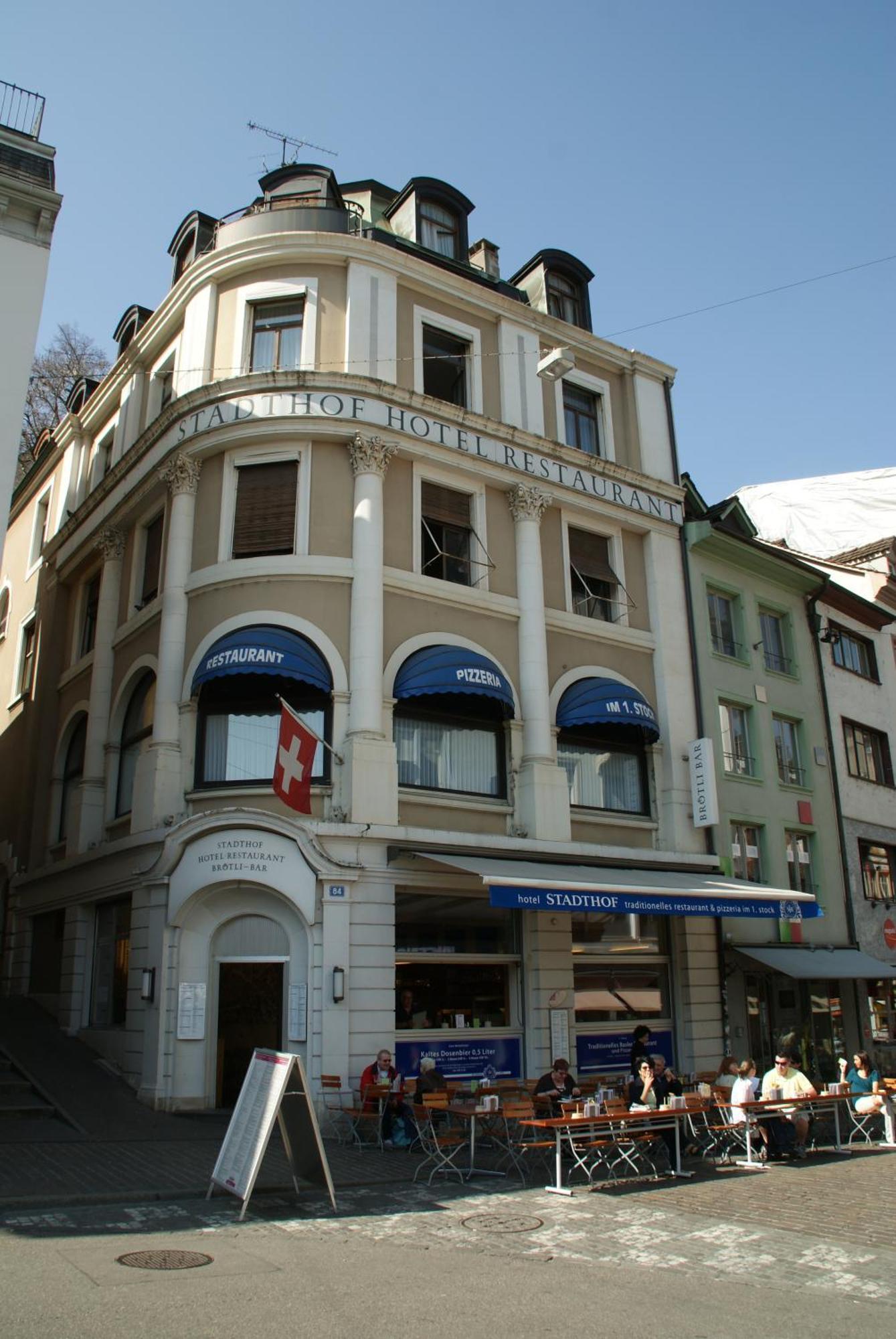 Stadthof Budget Hotel Basel City Center Exterior foto